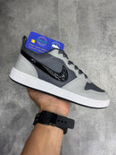Nike Bourogh