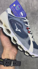 Mizuno Beta
